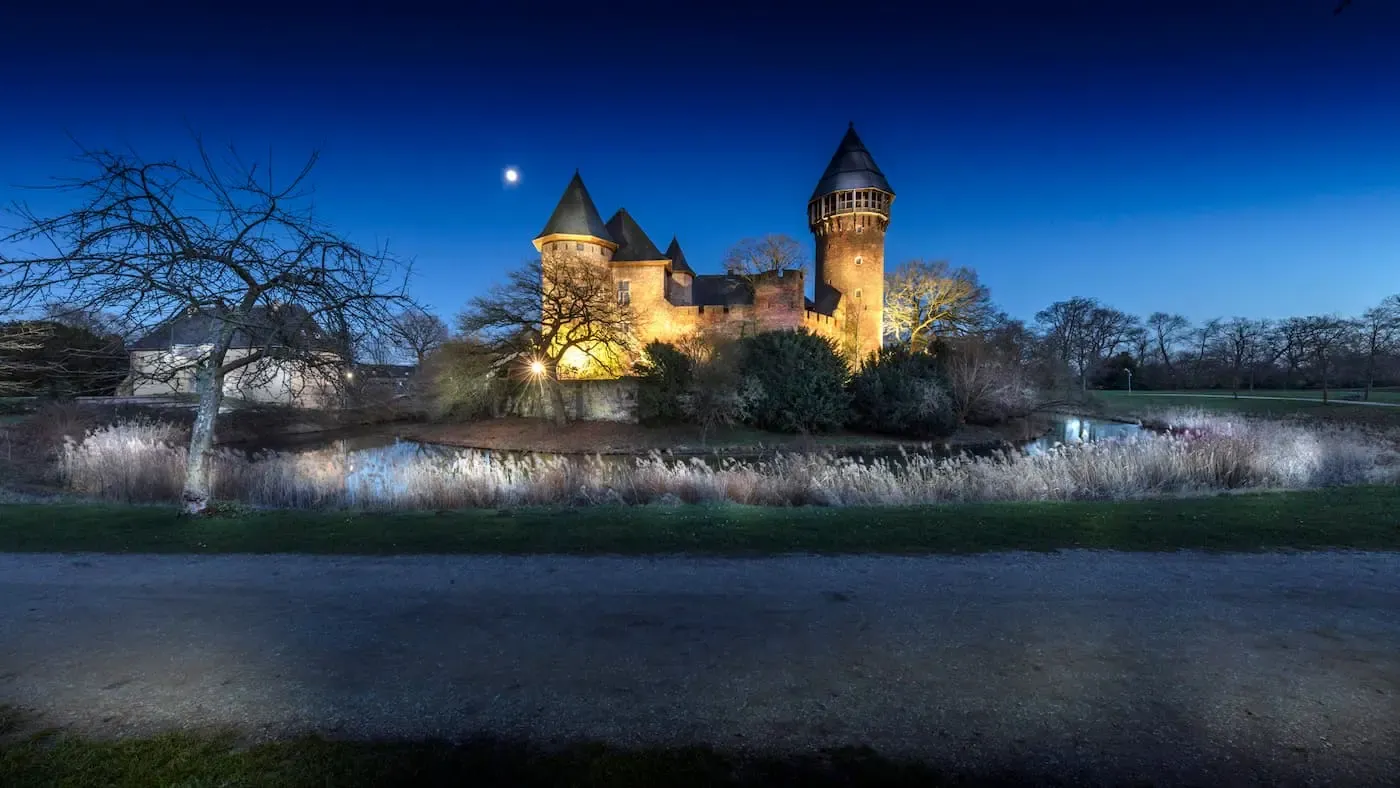 NGN Beleuchtete Burg Linn